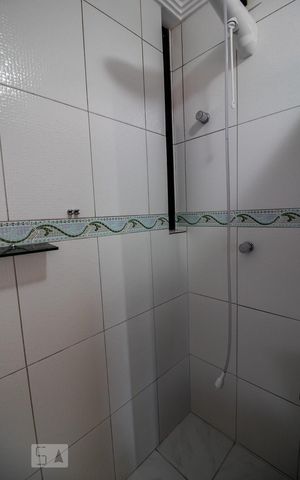 Apartamento à venda com 65m², 2 quartos e 1 vaga Apartamento à venda com 65m², 2 quartos e 1 vagaBanheiro