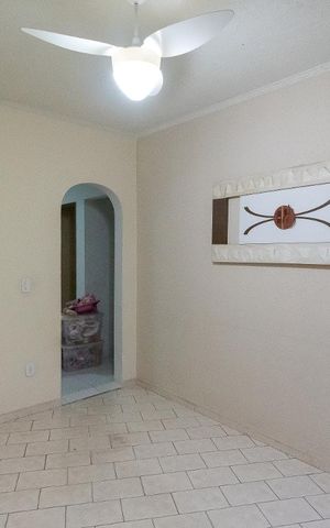 Casa à venda com 177m², 3 quartos e 2 vagas Casa à venda com 177m², 3 quartos e 2 vagasSala