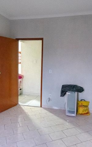 Casa à venda com 177m², 3 quartos e 2 vagas Casa à venda com 177m², 3 quartos e 2 vagasQuarto
