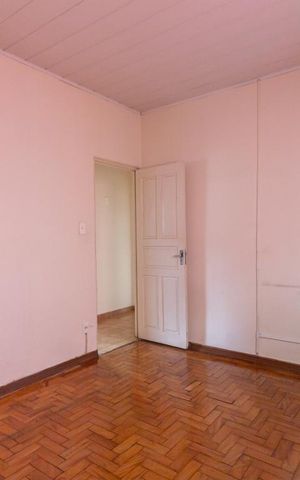 Casa à venda com 150m², 3 quartos e 7 vagasQuarto 2