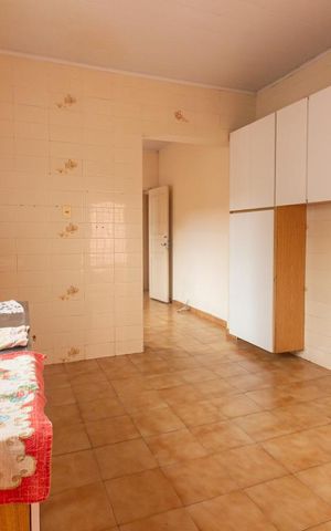 Casa à venda com 150m², 3 quartos e 7 vagasCozinha