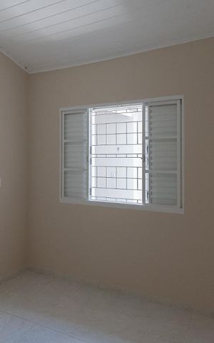 Casa à venda com 320m², 4 quartos e 4 vagas Casa à venda com 320m², 4 quartos e 4 vagasSuíte Casa dos Fundos