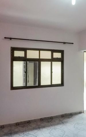 Casa à venda com 70m², 1 quarto e 1 vagaSala