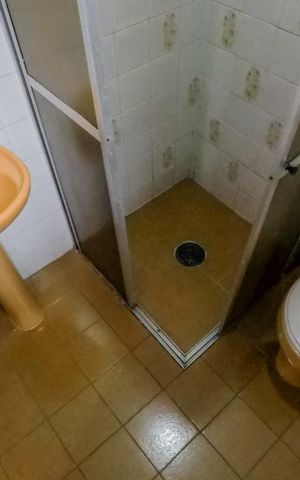 Casa à venda com 70m², 1 quarto e 1 vagaBanheiro