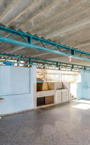 Casa à venda com 70m², 1 quarto e 1 vagaGaragem