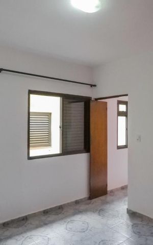 Casa à venda com 70m², 1 quarto e 1 vagaSala