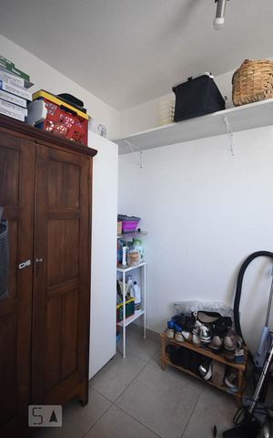 Apartamento à venda com 92m², 2 quartos e 2 vagas Apartamento à venda com 92m², 2 quartos e 2 vagasQuarto de Serviço
