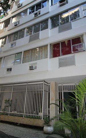 Apartamento para alugar com 66m², 2 quartos e 1 vagaFachada