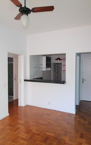 Apartamento para alugar com 66m², 2 quartos e 1 vagaSala