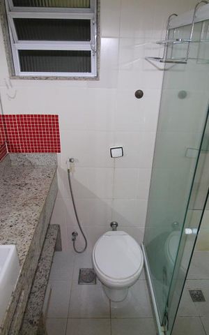Apartamento para alugar com 66m², 2 quartos e 1 vagaBanheiro 