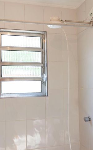 Casa à venda com 149m², 5 quartos e 1 vagaBanheiro 1