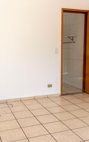 Casa à venda com 149m², 5 quartos e 1 vagaSala 1