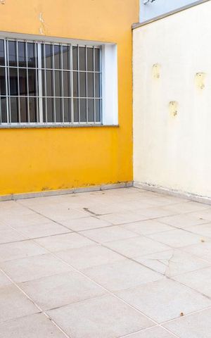 Casa à venda com 149m², 5 quartos e 1 vagaVaranda