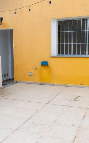 Casa à venda com 149m², 5 quartos e 1 vagaVaranda