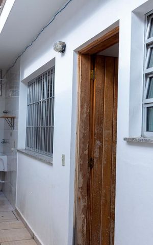 Casa à venda com 149m², 5 quartos e 1 vagaCorredor externo 1