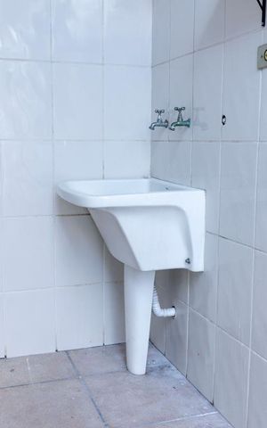 Casa à venda com 149m², 5 quartos e 1 vagaÁrea de Serviço 1