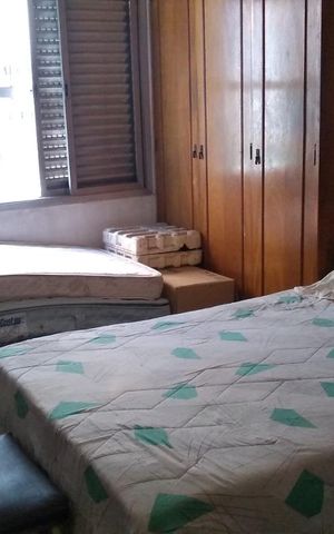 Casa à venda com 230m², 2 quartos e 3 vagas Casa à venda com 230m², 2 quartos e 3 vagasQuarto 1