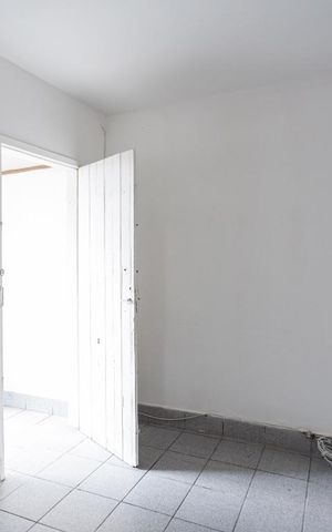 Casa para alugar com 42m², 1 quarto e sem vaga Casa para alugar com 42m², 1 quarto e sem vagaQuarto