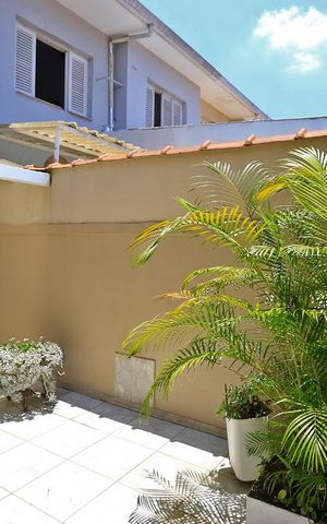 Casa à venda com 182m², 3 quartos e 2 vagasQuintal