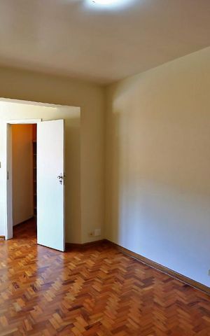 Casa à venda com 182m², 3 quartos e 2 vagasSuíte