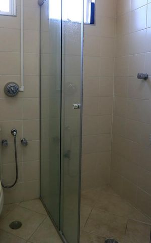 Casa à venda com 182m², 3 quartos e 2 vagasBanheiro da Suíte