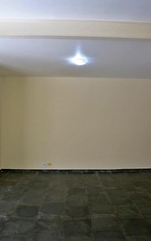 Casa à venda com 182m², 3 quartos e 2 vagasSala