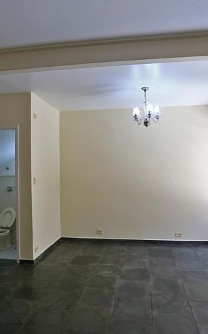 Casa à venda com 182m², 3 quartos e 2 vagasSala