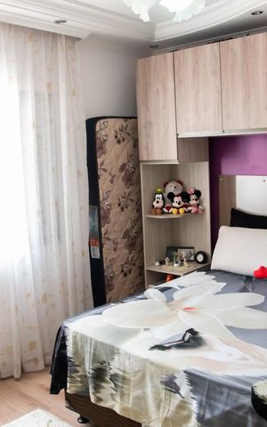 Casa à venda com 125m², 5 quartos e 3 vagas Casa à venda com 125m², 5 quartos e 3 vagasCasa 1 - Quarto 1