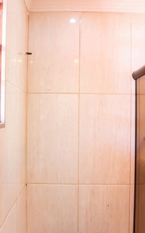 Casa à venda com 125m², 5 quartos e 3 vagas Casa à venda com 125m², 5 quartos e 3 vagasCasa 1 - Banheiro