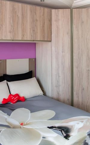 Casa à venda com 125m², 5 quartos e 3 vagas Casa à venda com 125m², 5 quartos e 3 vagasCasa 1 - Quarto 1