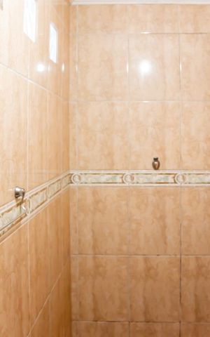 Casa à venda com 125m², 5 quartos e 3 vagas Casa à venda com 125m², 5 quartos e 3 vagasCasa 3 - Banheiro 2