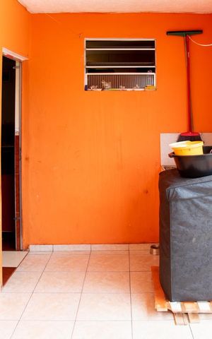 Casa à venda com 125m², 5 quartos e 3 vagas Casa à venda com 125m², 5 quartos e 3 vagasCasa 1 - Area de Serviço