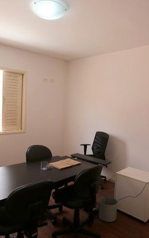 Casa à venda com 145m², 3 quartos e 2 vagasSuíte
