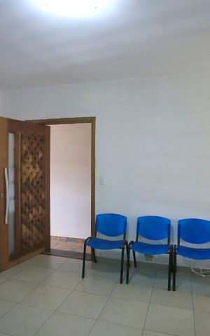 Casa à venda com 145m², 3 quartos e 2 vagasSala