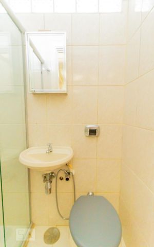 Apartamento para alugar com 100m², 2 quartos e 1 vaga Apartamento para alugar com 100m², 2 quartos e 1 vagaBanheiro