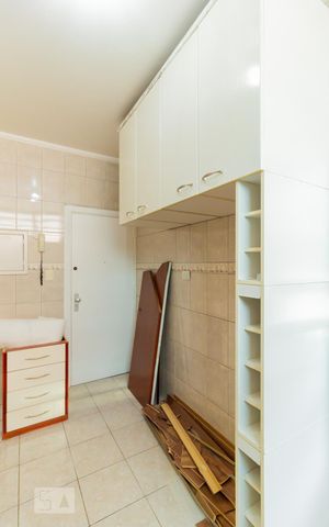 Apartamento para alugar com 100m², 2 quartos e 1 vaga Apartamento para alugar com 100m², 2 quartos e 1 vagaCozinha