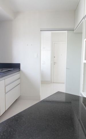 Apartamento para alugar com 112m², 2 quartos e 2 vagasCozinha