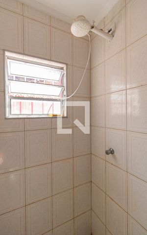 Casa para alugar com 175m², 5 quartos e 5 vagas Casa para alugar com 175m², 5 quartos e 5 vagasBanheiro 2