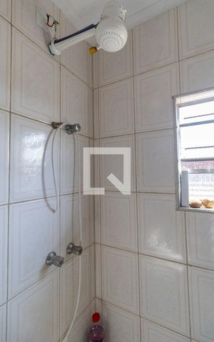 Casa para alugar com 175m², 5 quartos e 5 vagas Casa para alugar com 175m², 5 quartos e 5 vagasBanheiro Suíte