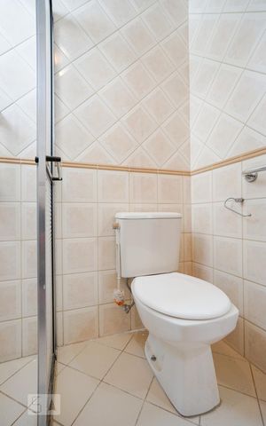 Apartamento para alugar com 86m², 3 quartos e 2 vagas Apartamento para alugar com 86m², 3 quartos e 2 vagasBanheiro social