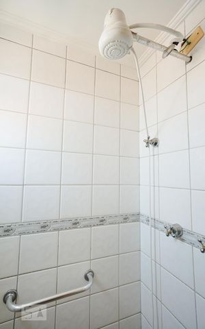 Apartamento para alugar com 86m², 3 quartos e 2 vagas Apartamento para alugar com 86m², 3 quartos e 2 vagasDetalhe banheiro suíte 02