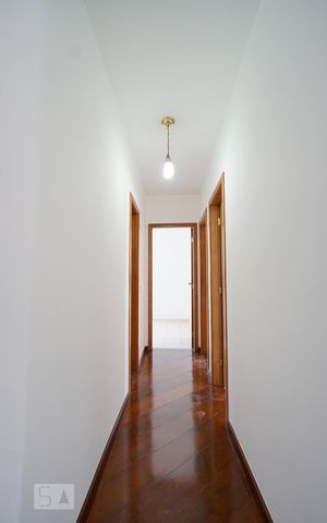 Apartamento para alugar com 86m², 3 quartos e 2 vagas Apartamento para alugar com 86m², 3 quartos e 2 vagasCorredor quartos