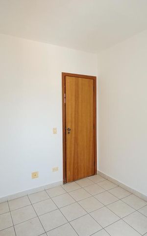 Apartamento para alugar com 86m², 3 quartos e 2 vagas Apartamento para alugar com 86m², 3 quartos e 2 vagasQuarto 01