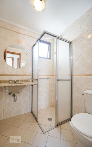 Apartamento para alugar com 86m², 3 quartos e 2 vagas Apartamento para alugar com 86m², 3 quartos e 2 vagasBanheiro social