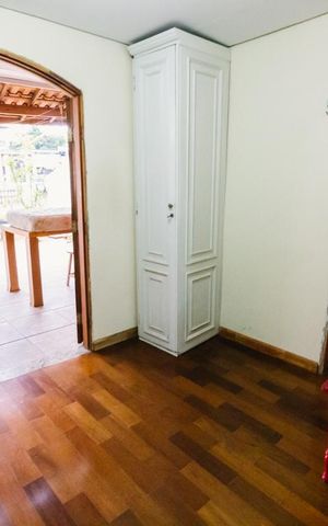 Casa para alugar com 180m², 2 quartos e 2 vagas Casa para alugar com 180m², 2 quartos e 2 vagasSala 02