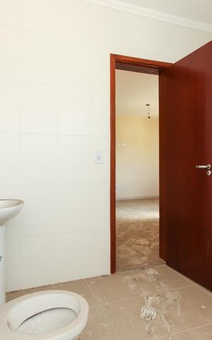 Casa de condomínio à venda com 53m², 1 quarto e sem vaga Casa de condomínio à venda com 53m², 1 quarto e sem vagaBanheiro