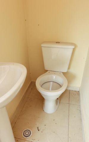 Casa de condomínio à venda com 53m², 1 quarto e sem vaga Casa de condomínio à venda com 53m², 1 quarto e sem vagaLavabo