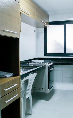 Apartamento para alugar com 70m², 3 quartos e 1 vaga Apartamento para alugar com 70m², 3 quartos e 1 vagaÁrea Comum - Salão de Festas Cozinha