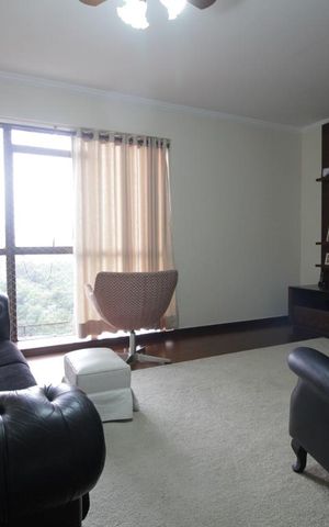 Apartamento à venda com 290m², 4 quartos e 5 vagasSala