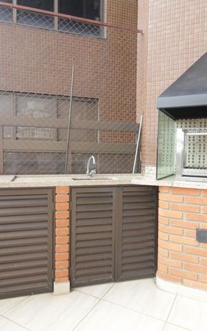 Apartamento à venda com 290m², 4 quartos e 5 vagasVaranda gourmet